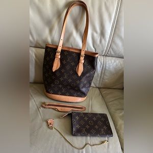 NEED REPAIR- Louis Vuitton Monogram Bucket PM Monogram Shoulder Bag France